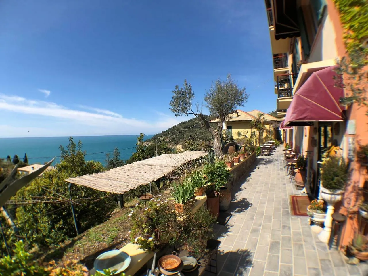 Hotel Villa Belvedere Bonassola 3*,